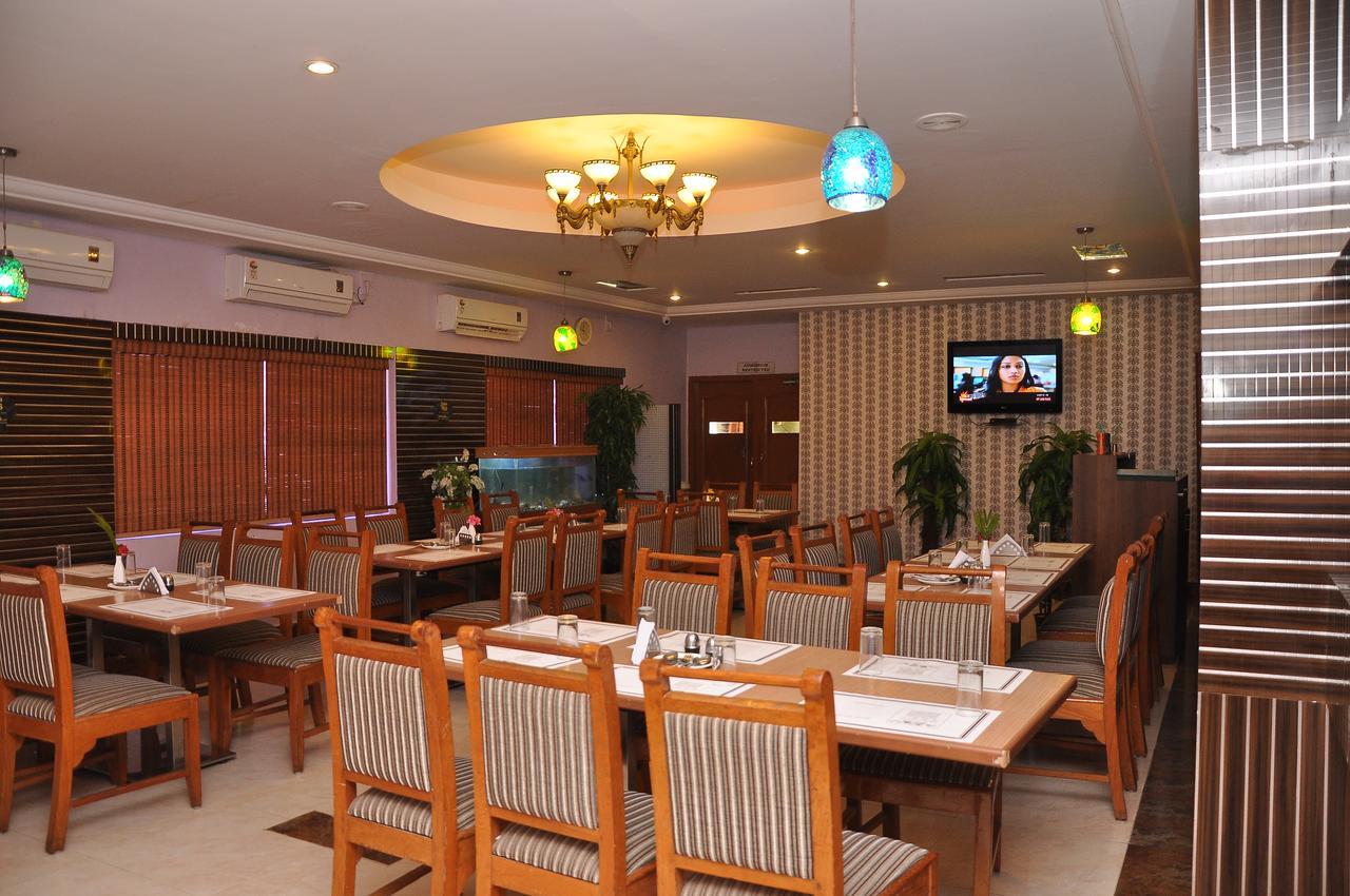 Hotel Justa Sarang Rāmeswaram Esterno foto