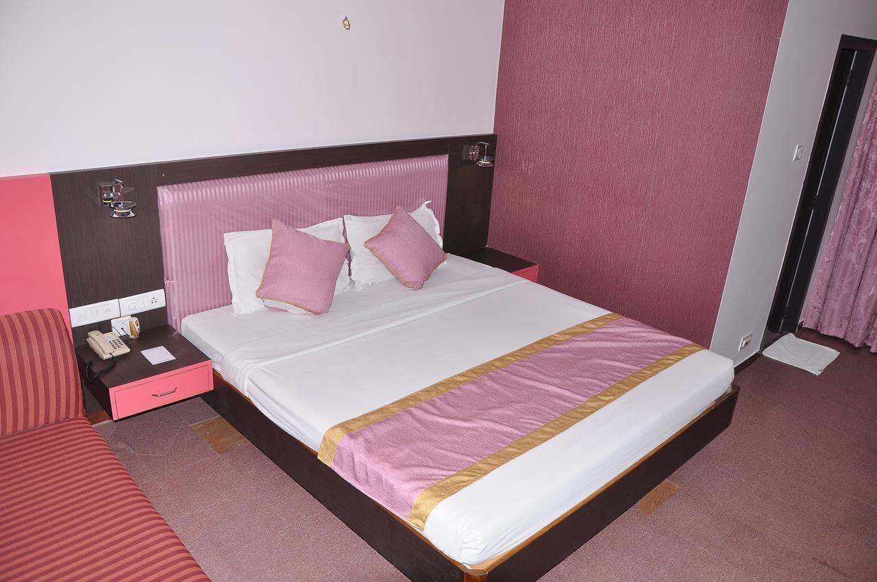 Hotel Justa Sarang Rāmeswaram Esterno foto
